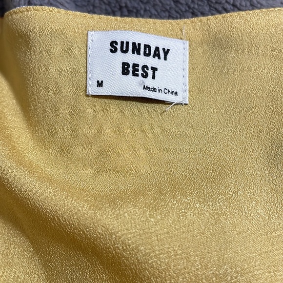 Sunday Best Yellow Floral Tie Front Blouse Size Medium - Picture 3 of 5